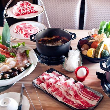 Tsun Huang Hotel Цзяї Екстер'єр фото