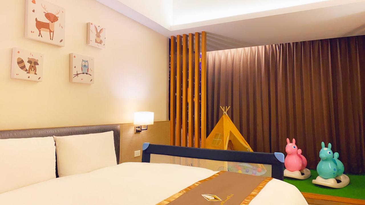 Tsun Huang Hotel Цзяї Екстер'єр фото