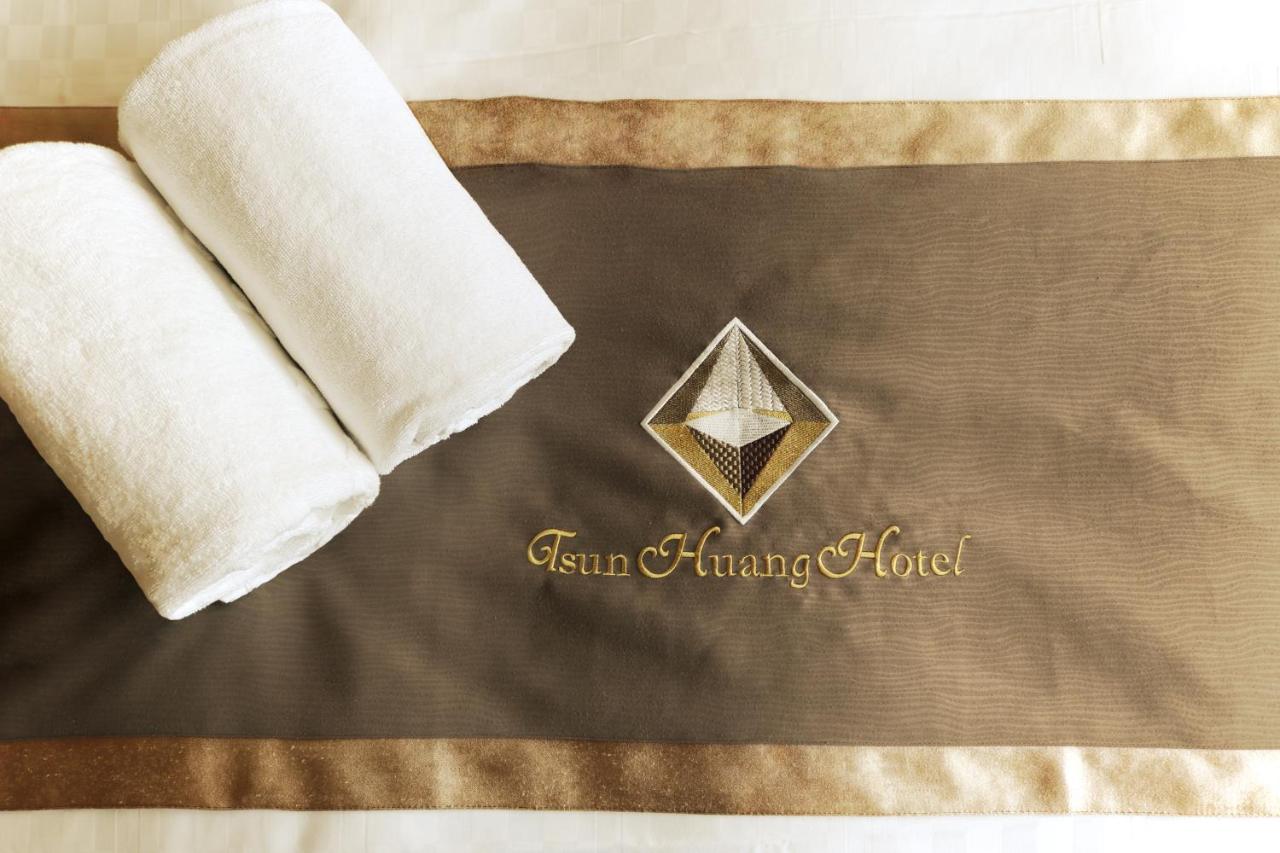 Tsun Huang Hotel Цзяї Екстер'єр фото