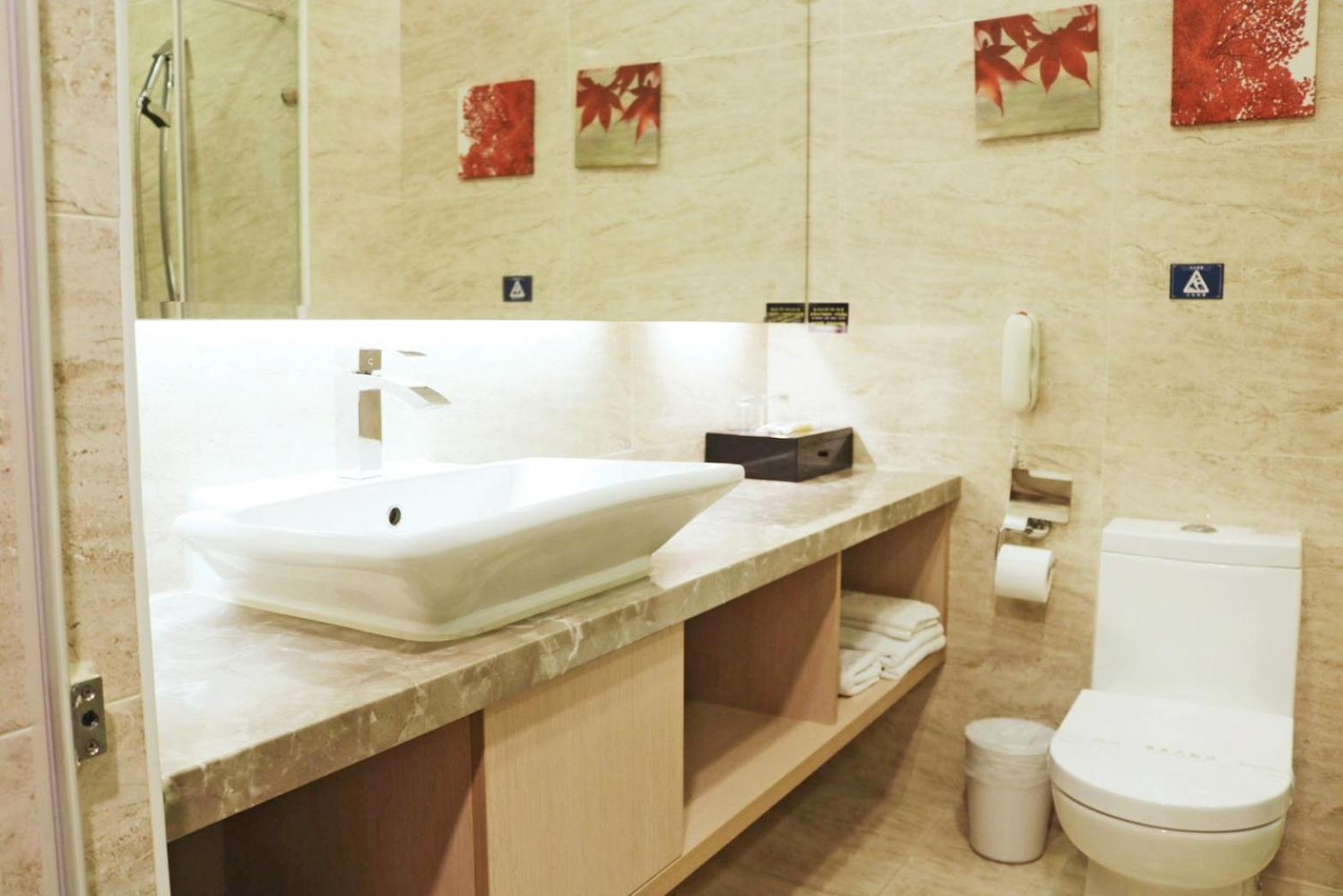 Tsun Huang Hotel Цзяї Номер фото