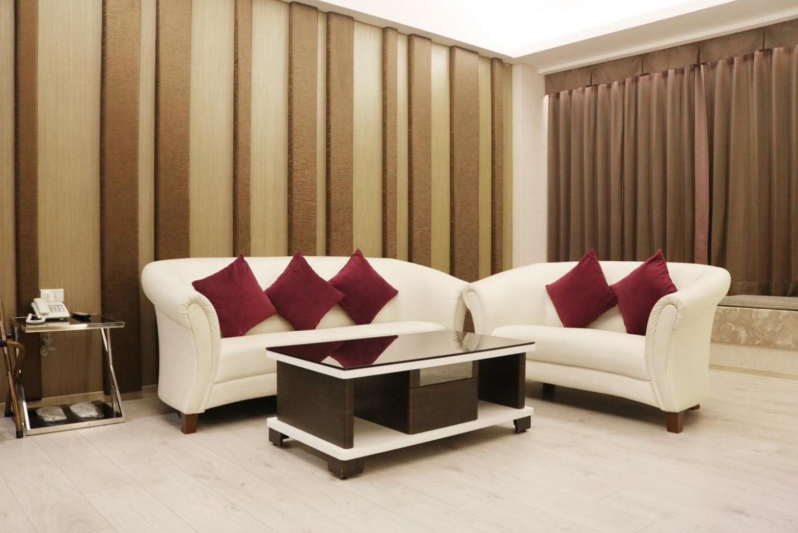 Tsun Huang Hotel Цзяї Номер фото