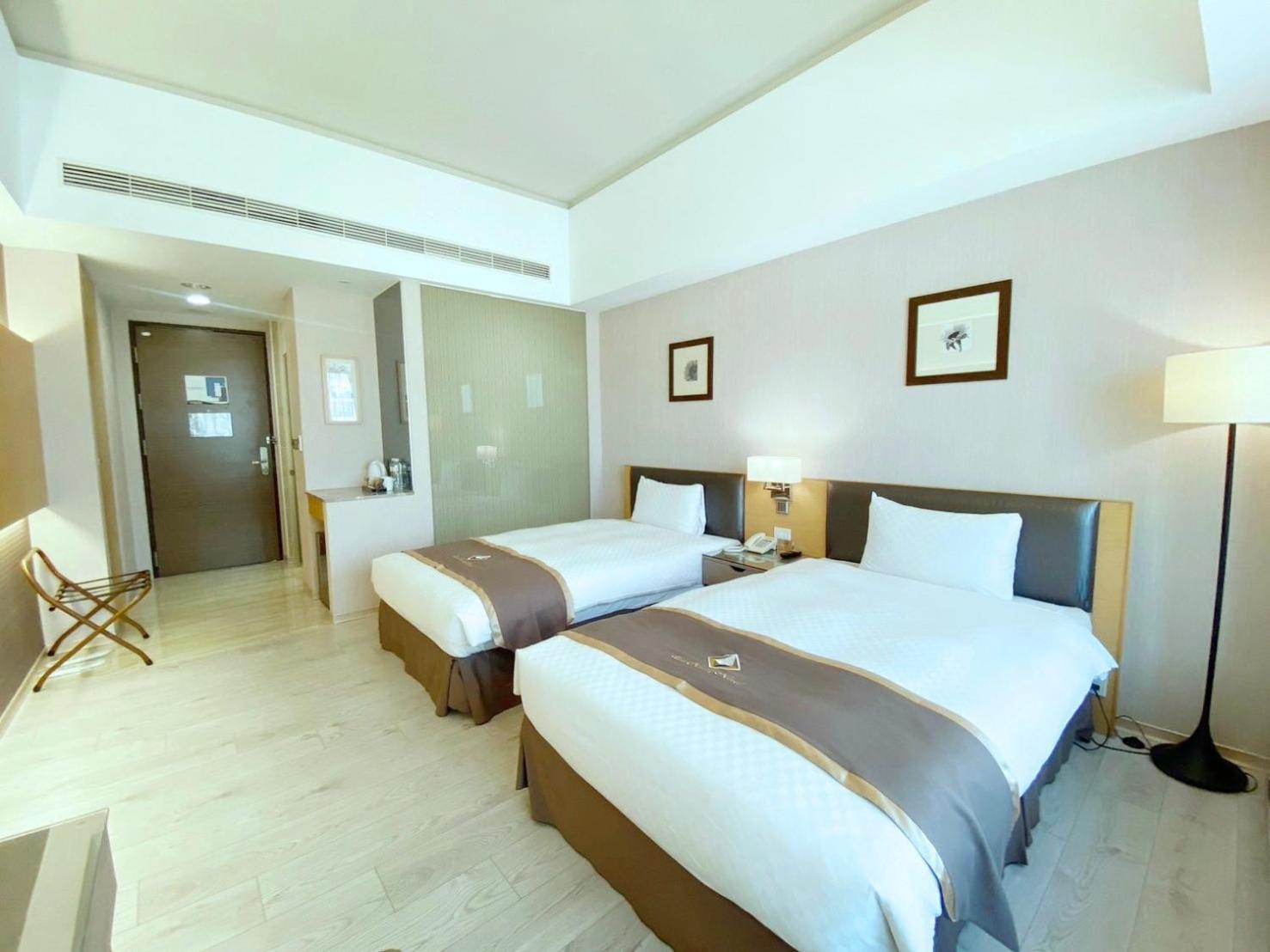 Tsun Huang Hotel Цзяї Номер фото